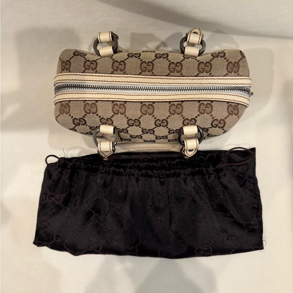 Gucci Beige GG Print Monogram Canvas Mini Handbag - Picture 3 of 16